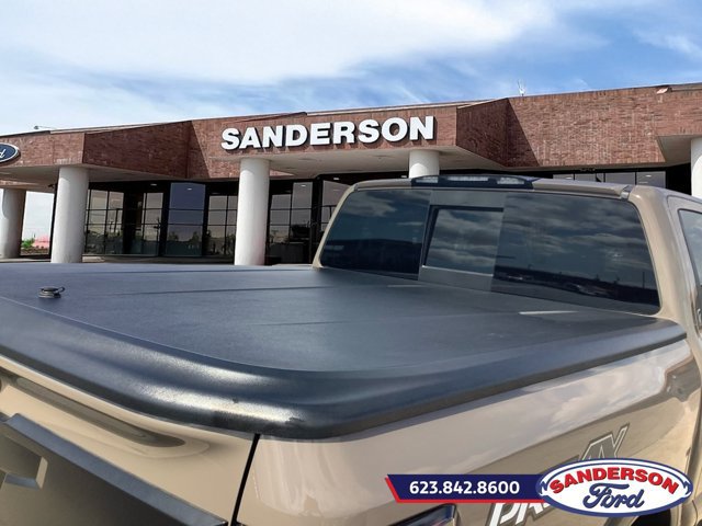 Used 2021 Nissan Titan PRO-4X w/ Pro-4x Convenience Package AWD/4WD image 9