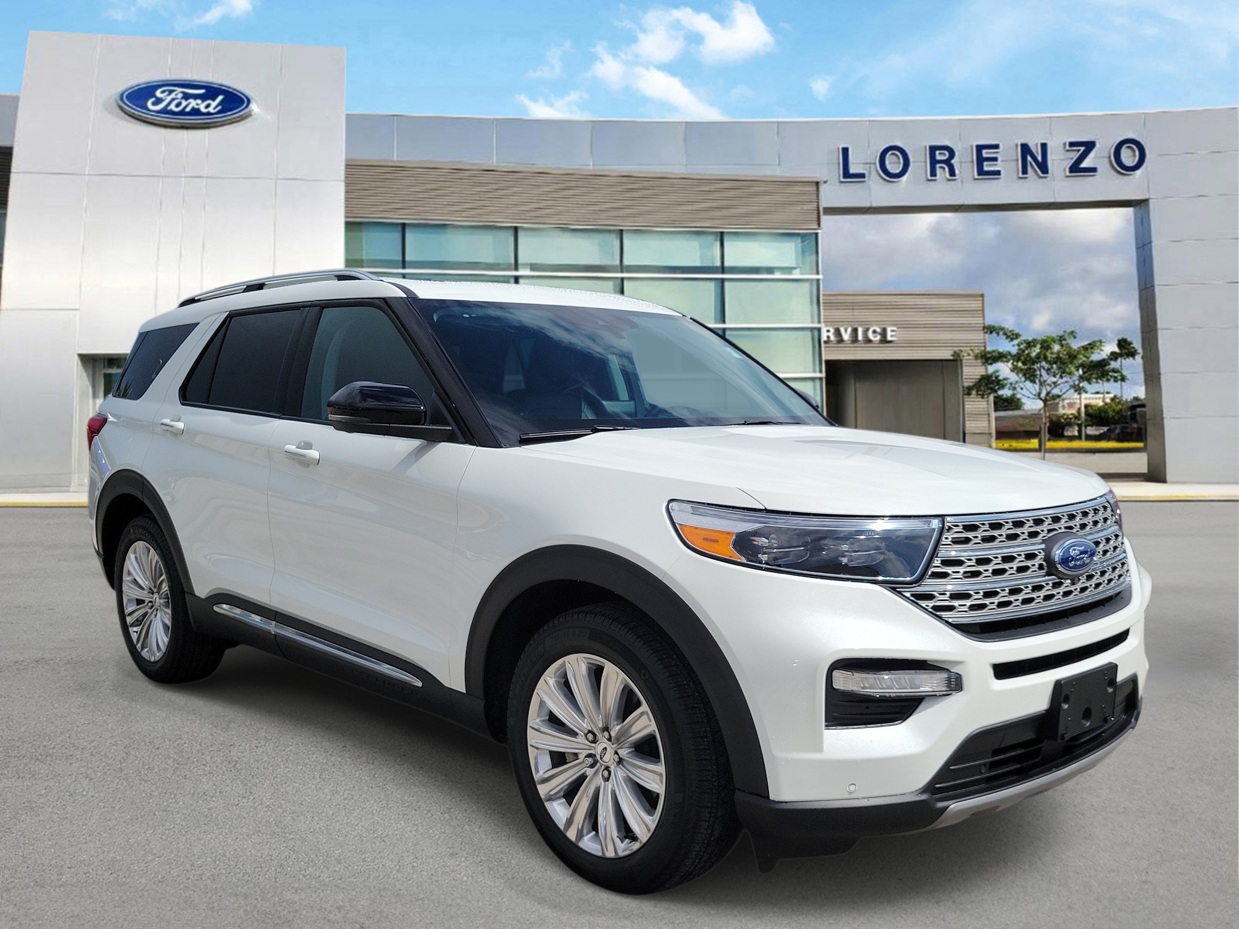 Certified 2023 Ford Explorer Limited w/ Limited Technology Package RWD image 3