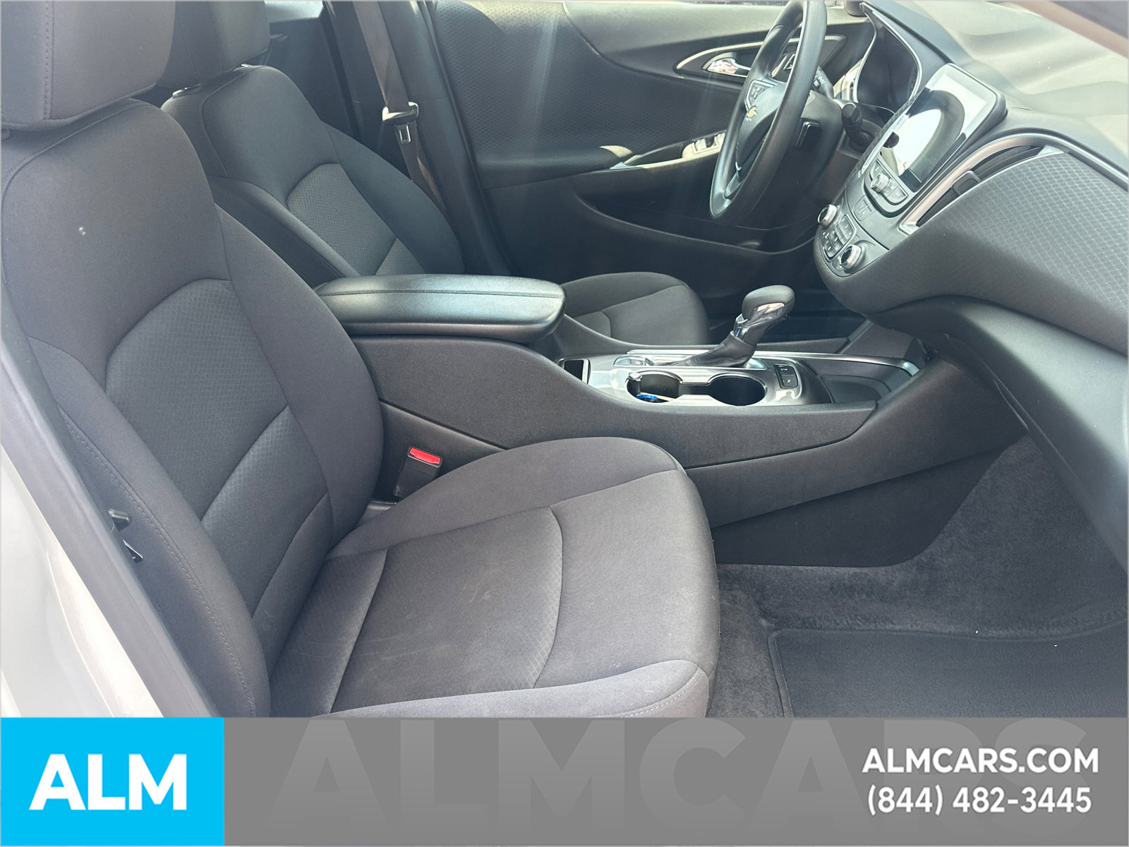 Used 2025 Chevrolet Malibu LT FWD image 15