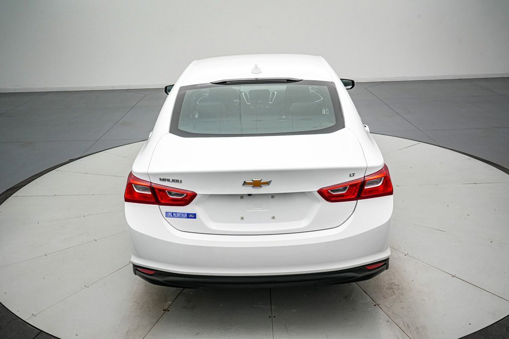 Used 2023 Chevrolet Malibu LT image 4