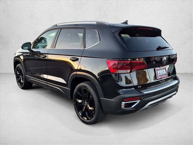 Used 2023 Volkswagen Taos SE w/ Black Wheel Package FWD image 8