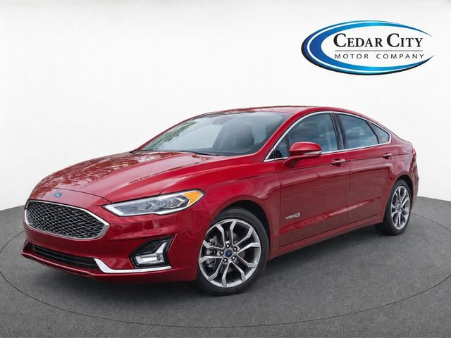 Certified 2019 Ford Fusion Titanium FWD image 1