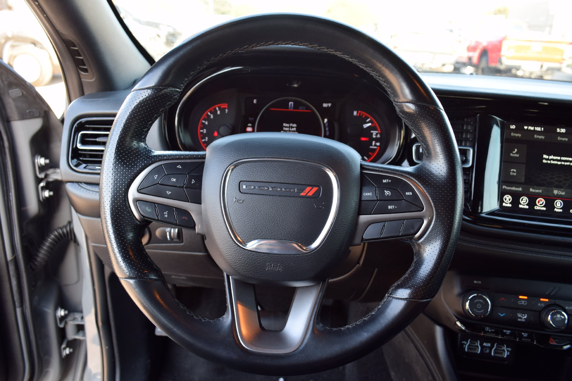 Used 2022 Dodge Durango SXT w/ Blacktop Package AWD/4WD image 6