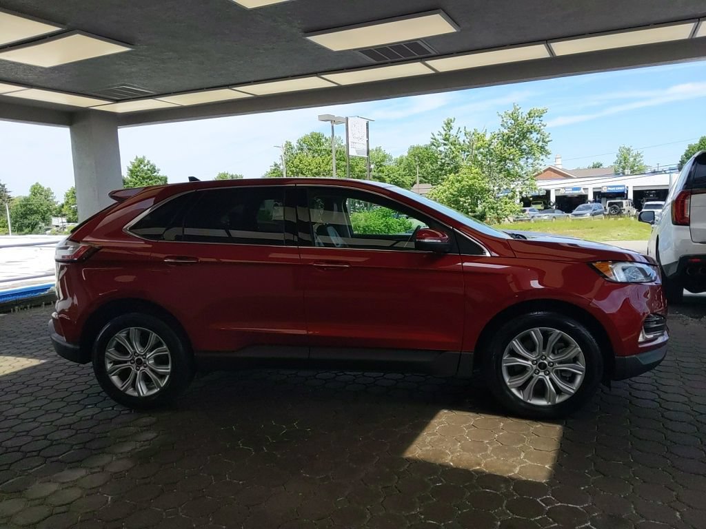 Certified 2023 Ford Edge Titanium w/ Equipment Group 301A AWD/4WD image 5