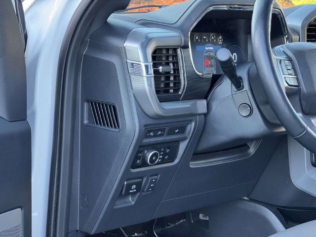 Certified 2024 Ford F150 Lariat w/ FX4 Off-Road Package AWD/4WD image 30