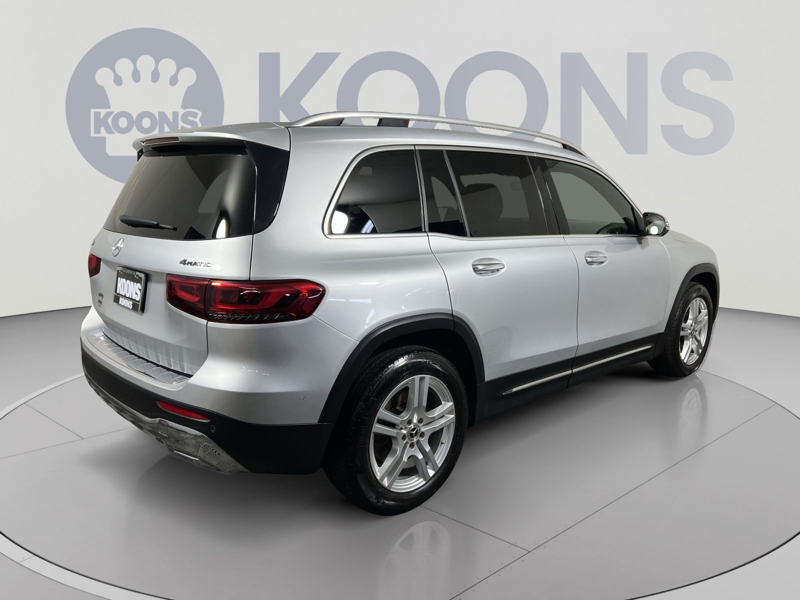 Used 2022 Mercedes-Benz GLB 250 4MATIC image 11