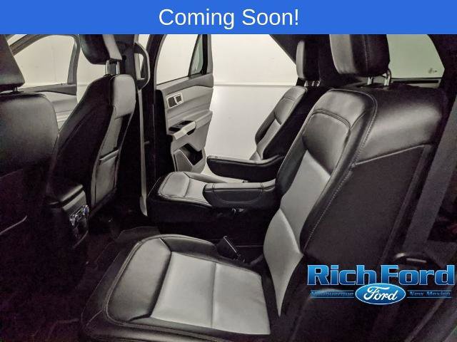 Certified 2022 Ford Explorer XLT w/ Equipment Group 202A image 15