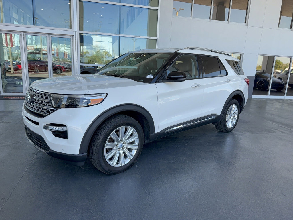 Certified 2023 Ford Explorer Limited w/ Limited Technology Package image 5