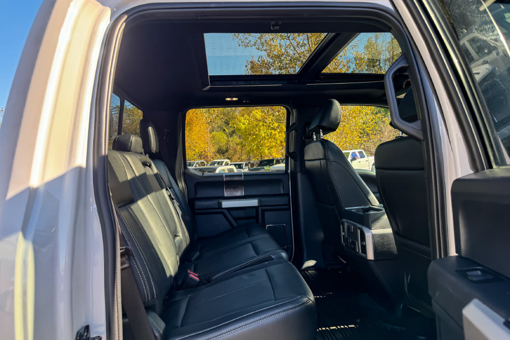 Certified 2022 Ford F350 Lariat w/ Chrome Package AWD/4WD image 19