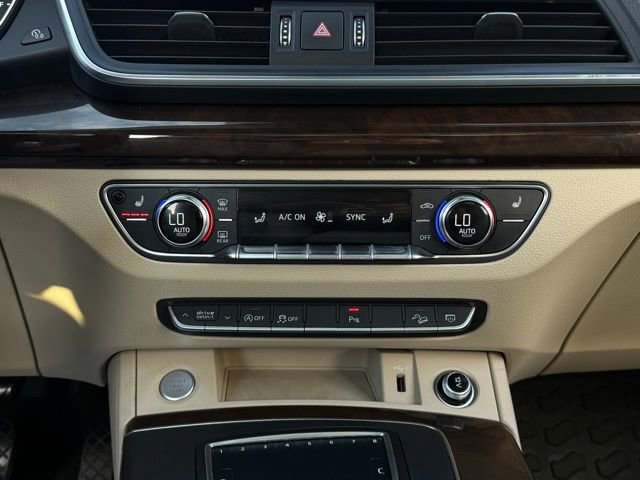 Used 2018 Audi Q5 2.0T Premium Plus w/ Premium Plus Package image 41