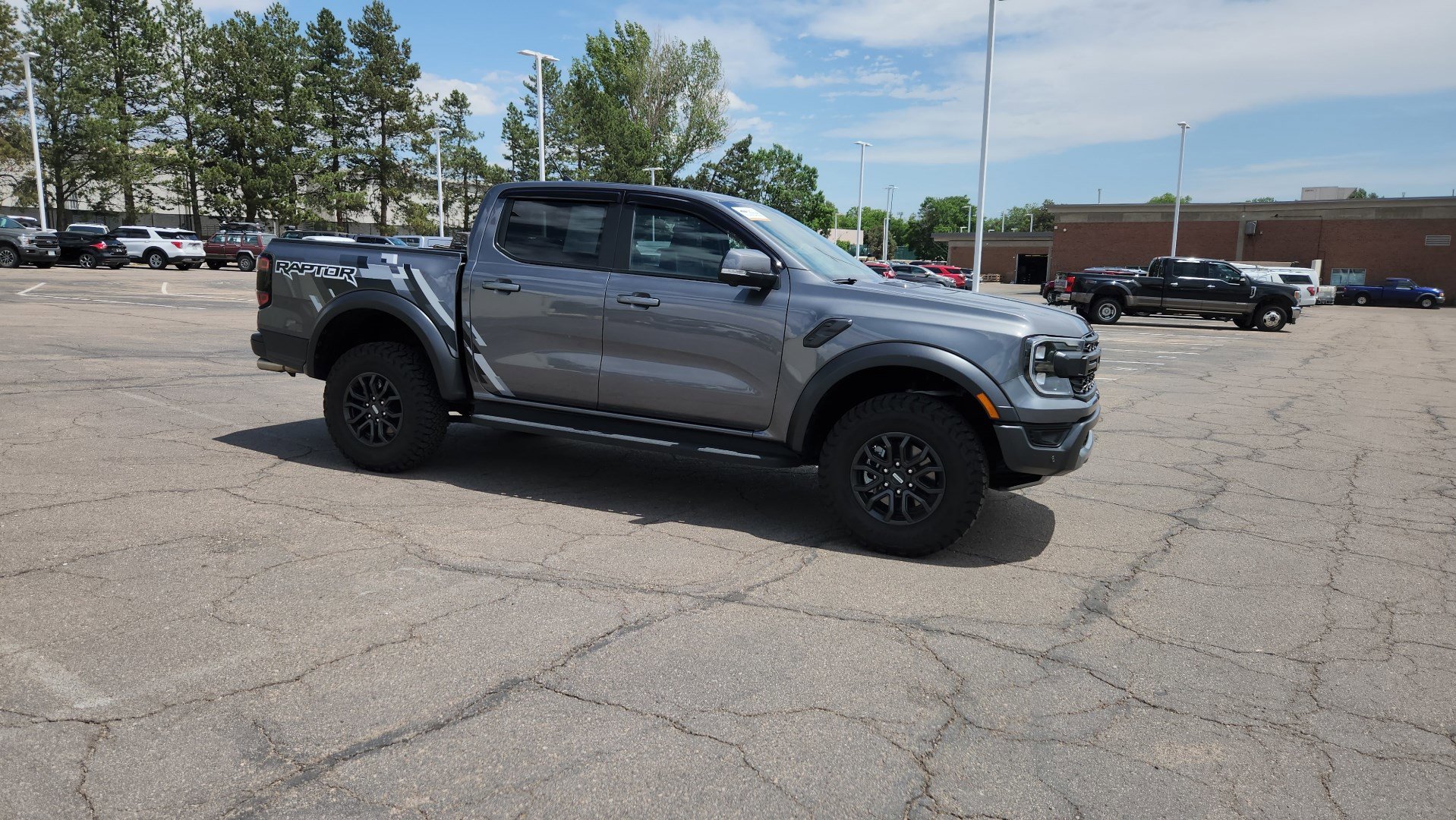 Certified 2025 Ford Ranger Raptor AWD/4WD image 18
