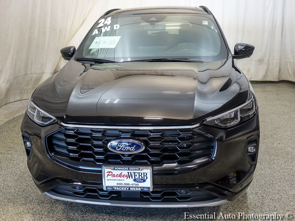Certified 2024 Ford Escape ST-Line Elite w/ Premium Technology Package AWD/4WD image 5