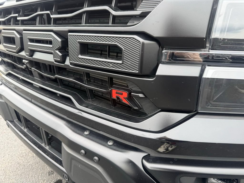 Certified 2025 Ford F150 Raptor w/ Equipment Group 803A Raptor R AWD/4WD image 12