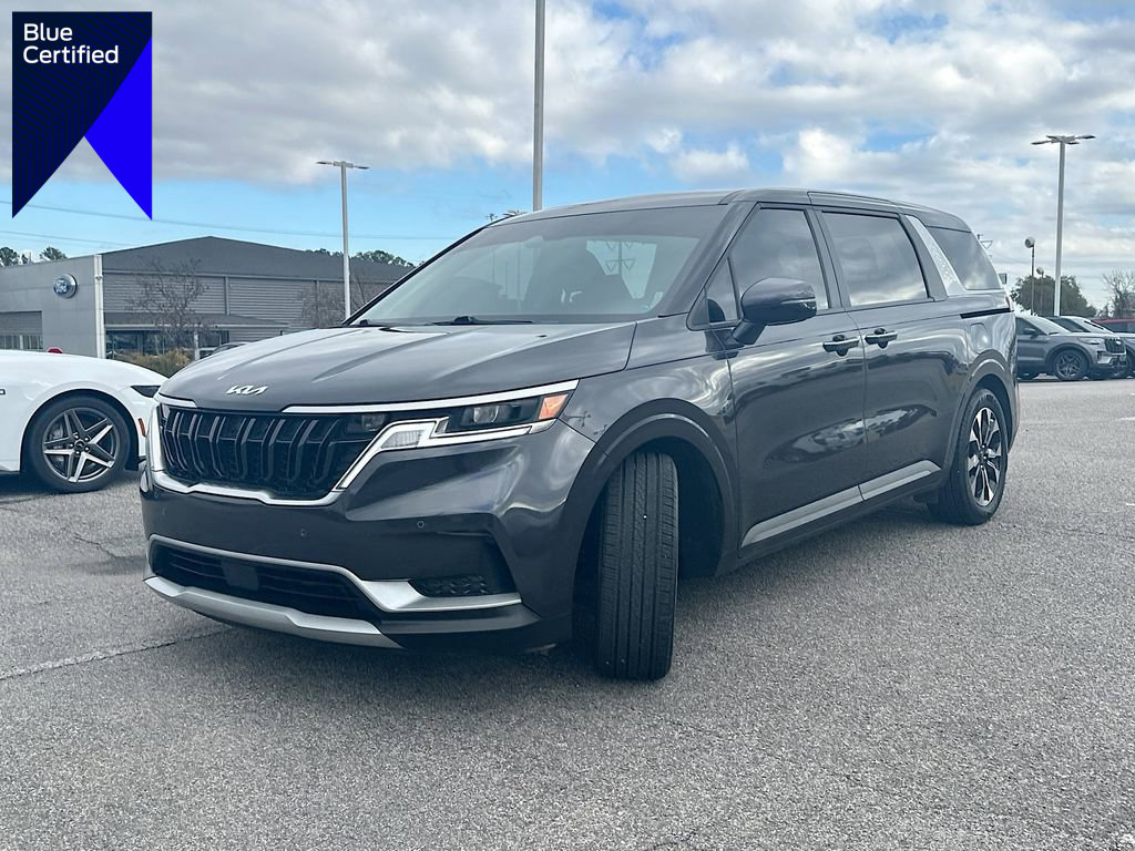 Used 2024 Kia Carnival EX