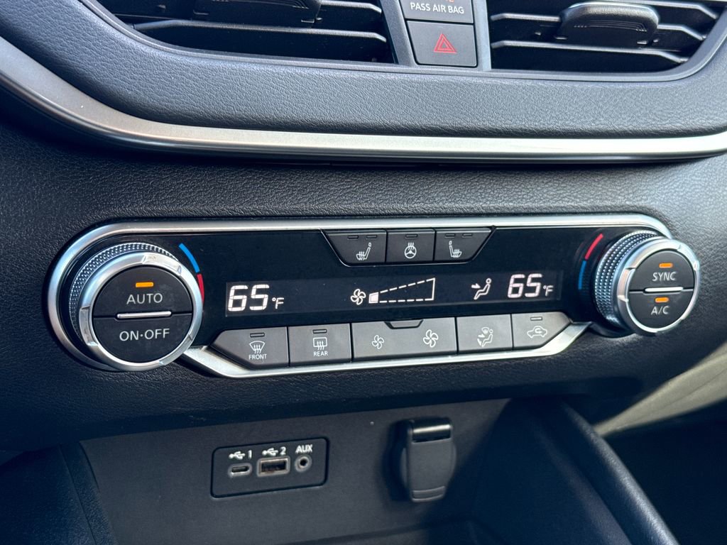 Used 2019 Nissan Altima 2.5 SV image 21