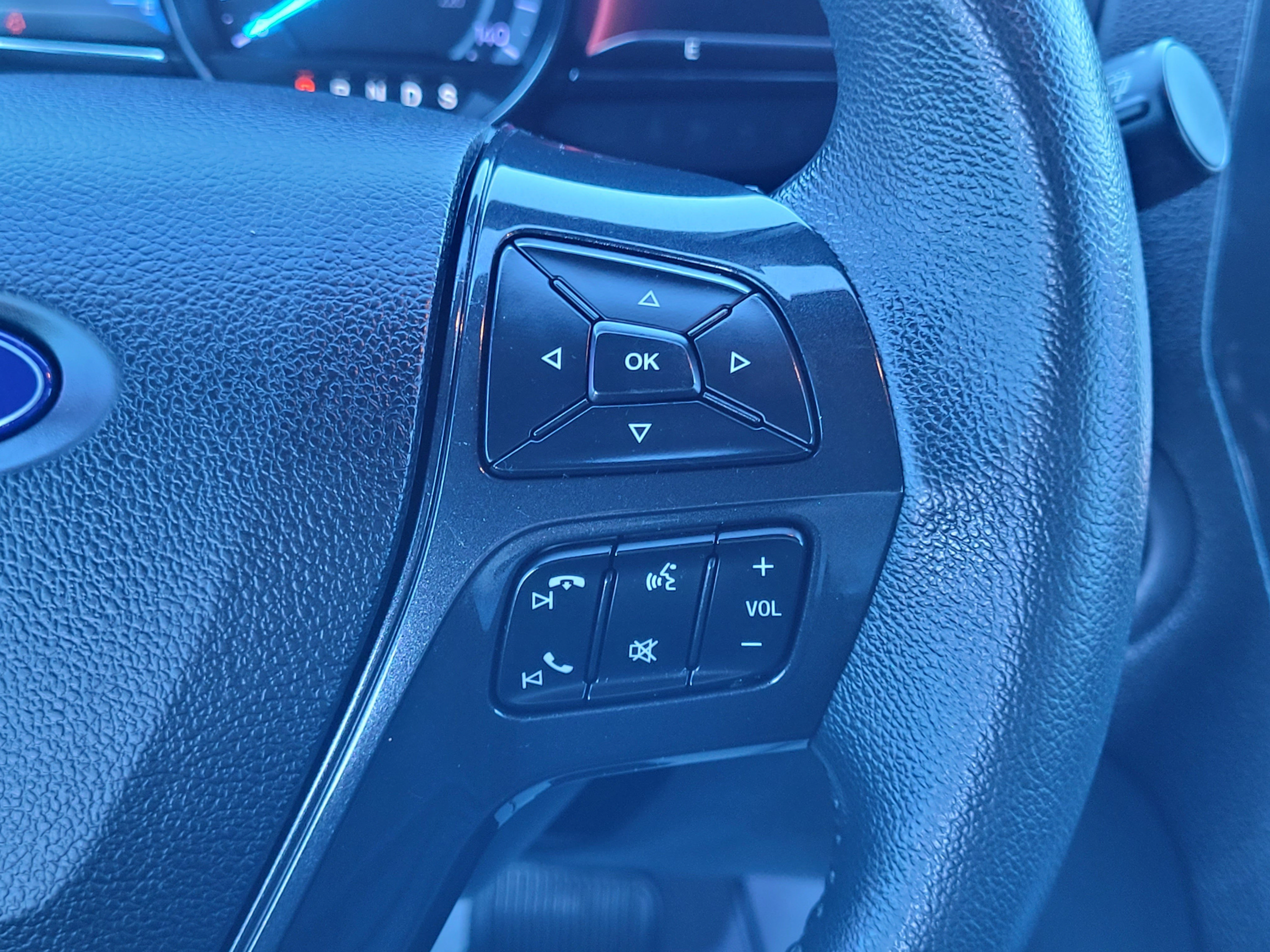Certified 2019 Ford Explorer XLT w/ Equipment Group 201A FWD image 13