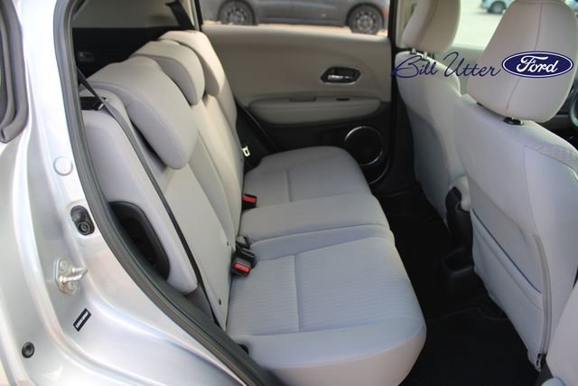 Used 2018 Honda HR-V EX image 12