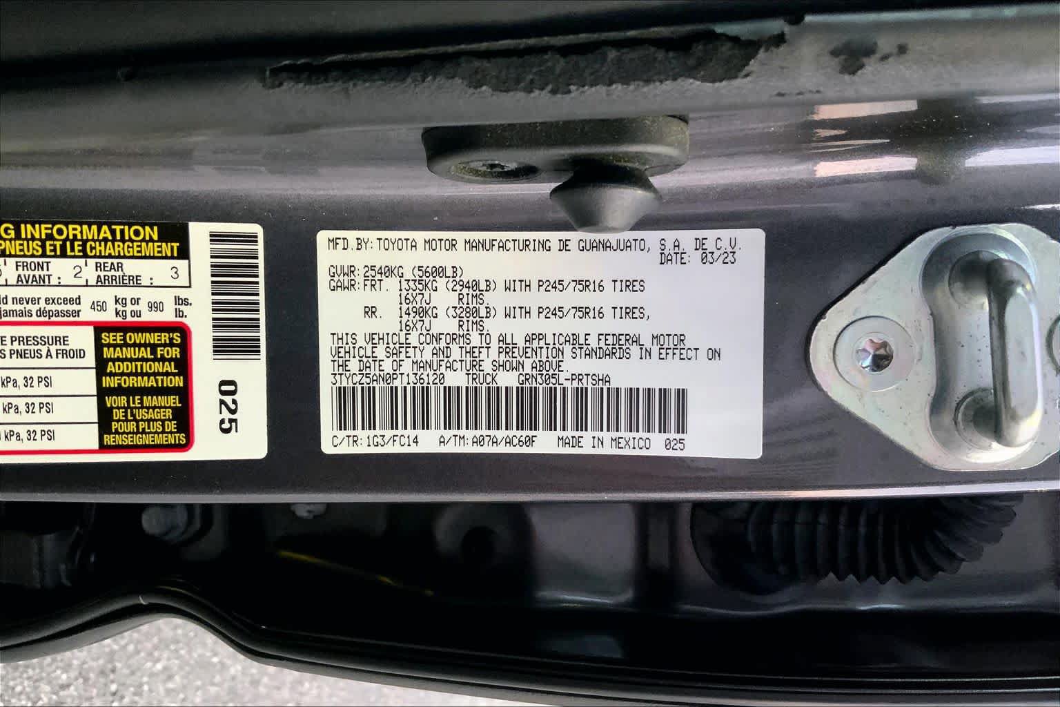 Used 2023 Toyota Tacoma SR5 AWD/4WD image 29