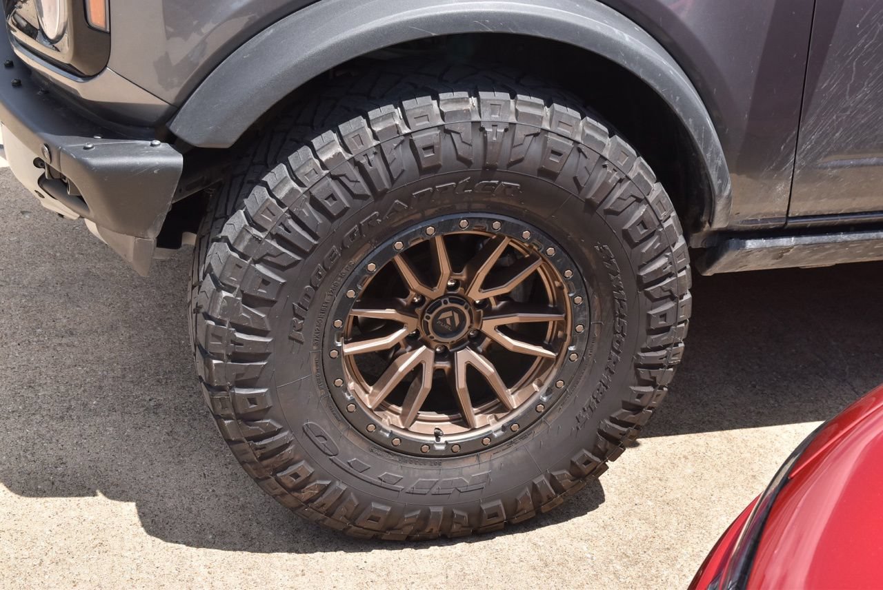 Certified 2023 Ford Bronco Outer Banks w/ Sasquatch Package AWD/4WD image 10