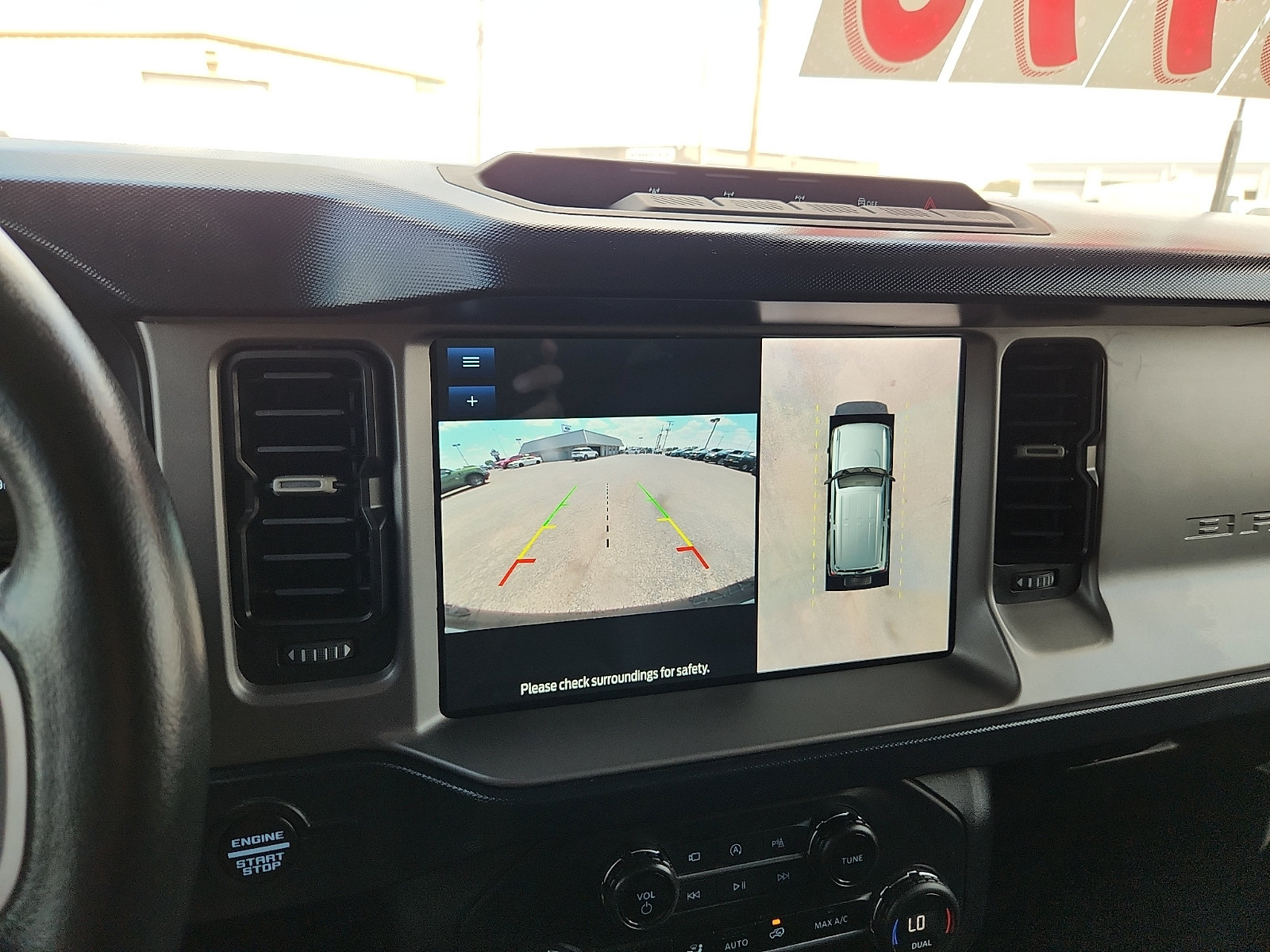 Certified 2023 Ford Bronco Outer Banks w/ Sasquatch Package AWD/4WD image 11