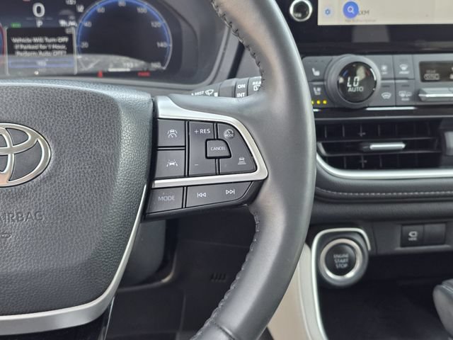 Used 2024 Toyota Grand Highlander FWD image 32