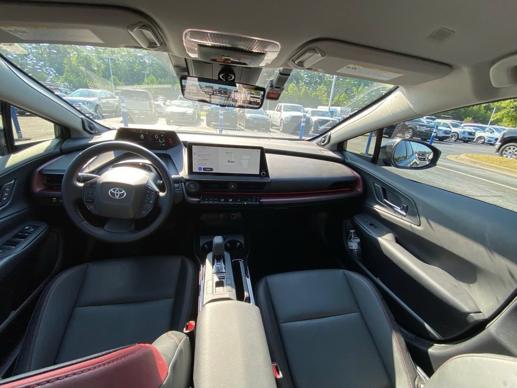 Used 2024 Toyota Prius Prime Premium FWD image 26