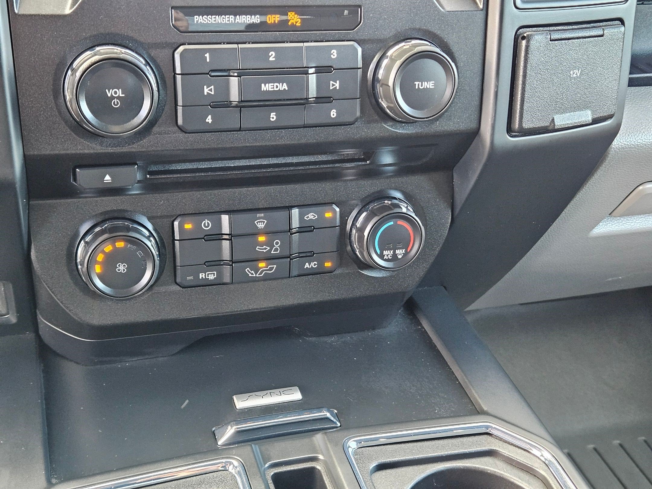 Certified 2018 Ford F150 XL w/ Equipment Group 101A Mid RWD image 27