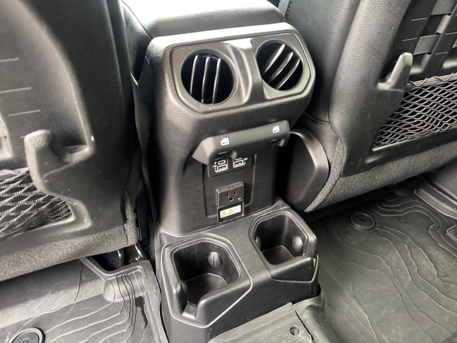 Used 2020 Jeep Wrangler Unlimited Rubicon image 20