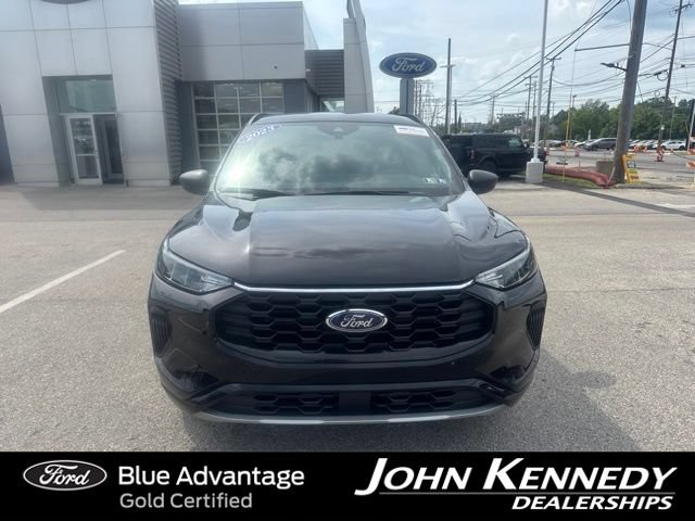 Certified 2023 Ford Escape ST-Line w/ Tech Pack #1 FWD image 24