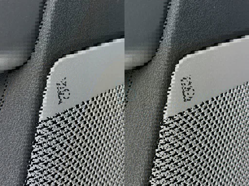 Certified 2021 Ford F150 Lariat w/ Equipment Group 502A High image 31