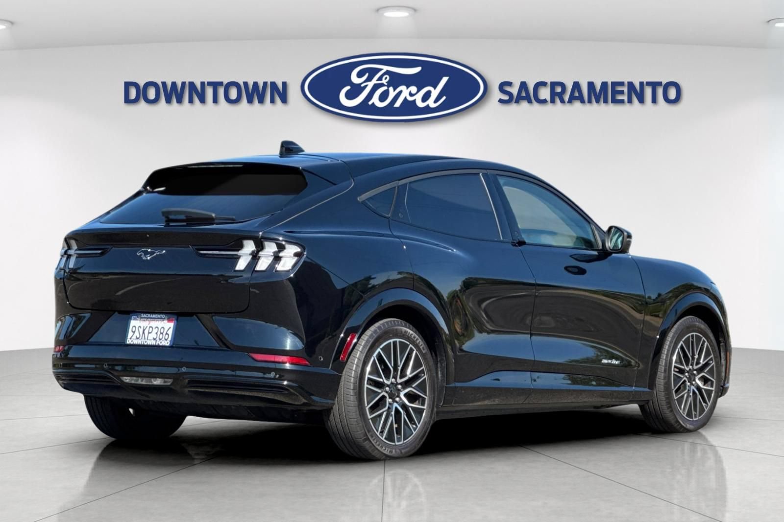 Certified 2024 Ford Mustang Mach-E Premium RWD image 3