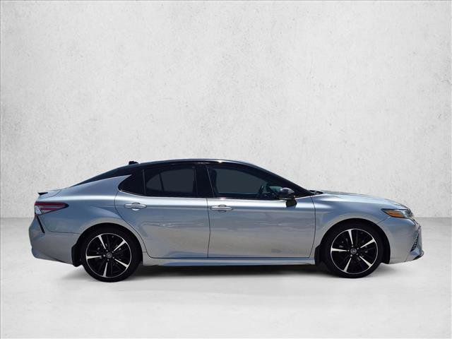Used 2019 Toyota Camry XSE FWD image 4