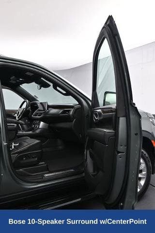 Used 2023 Chevrolet Suburban Premier AWD/4WD image 16