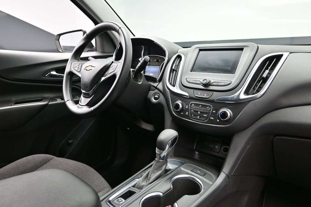 Used 2024 Chevrolet Equinox LT FWD image 11