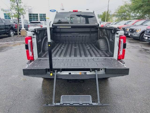 Certified 2025 Ford F350 Platinum AWD/4WD image 27