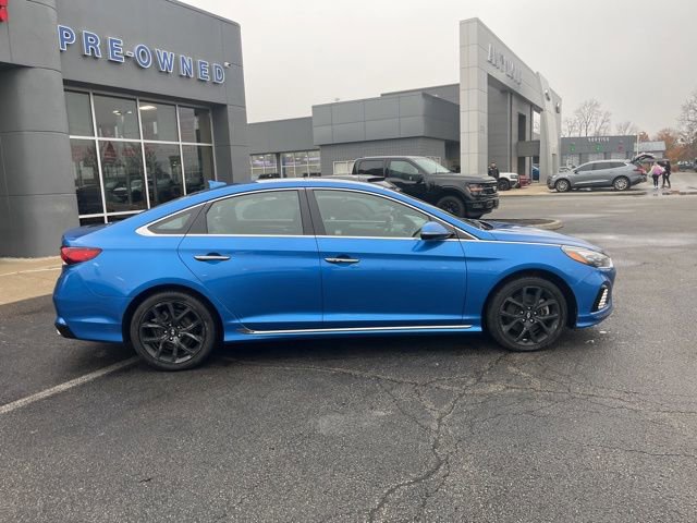 Used 2018 Hyundai Sonata Limited image 4