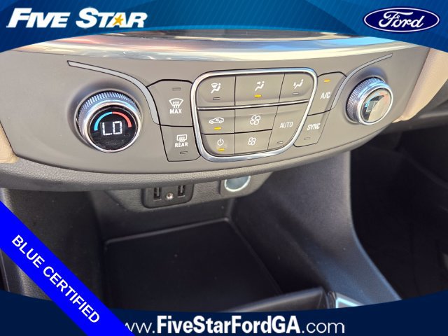 Used 2023 Chevrolet Traverse LS w/ Safety Package FWD image 21