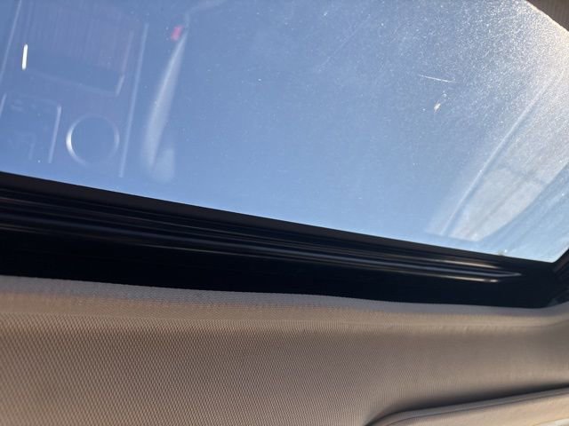 Used 2024 Toyota Sienna XLE image 22