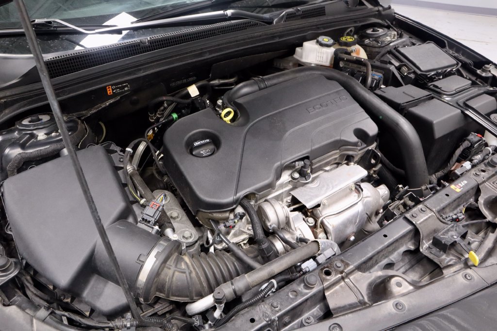 Used 2024 Chevrolet Malibu LT FWD image 17