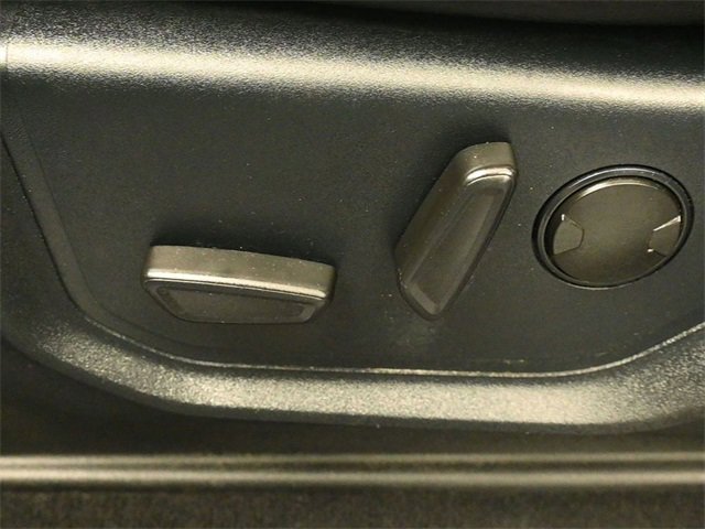 Certified 2021 Ford F250 Lariat w/ Chrome Package image 13