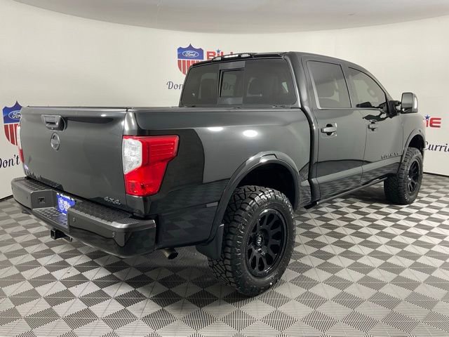 Used 2019 Nissan Titan PRO-4X w/ Pro-4x Convenience Package image 3