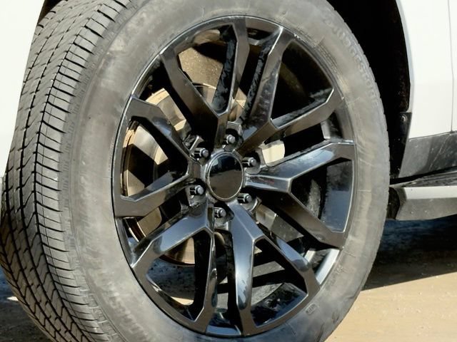 Used 2023 Chevrolet Tahoe RST w/ Luxury Package AWD/4WD image 12