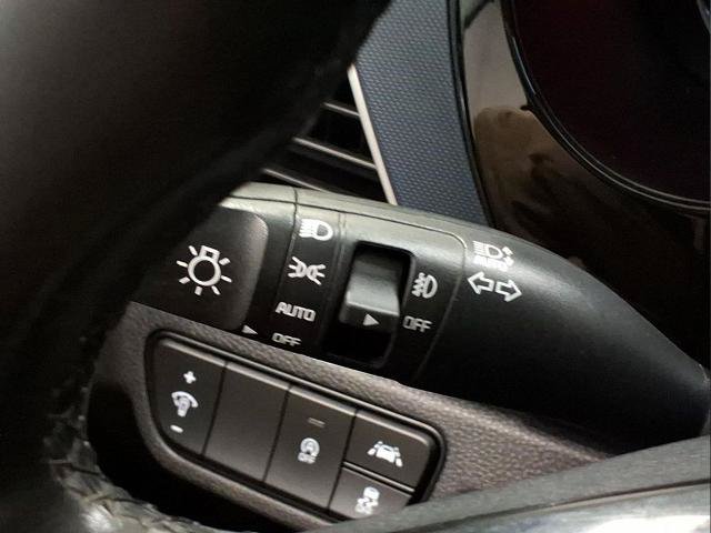 Used 2023 Kia Seltos S AWD/4WD image 19
