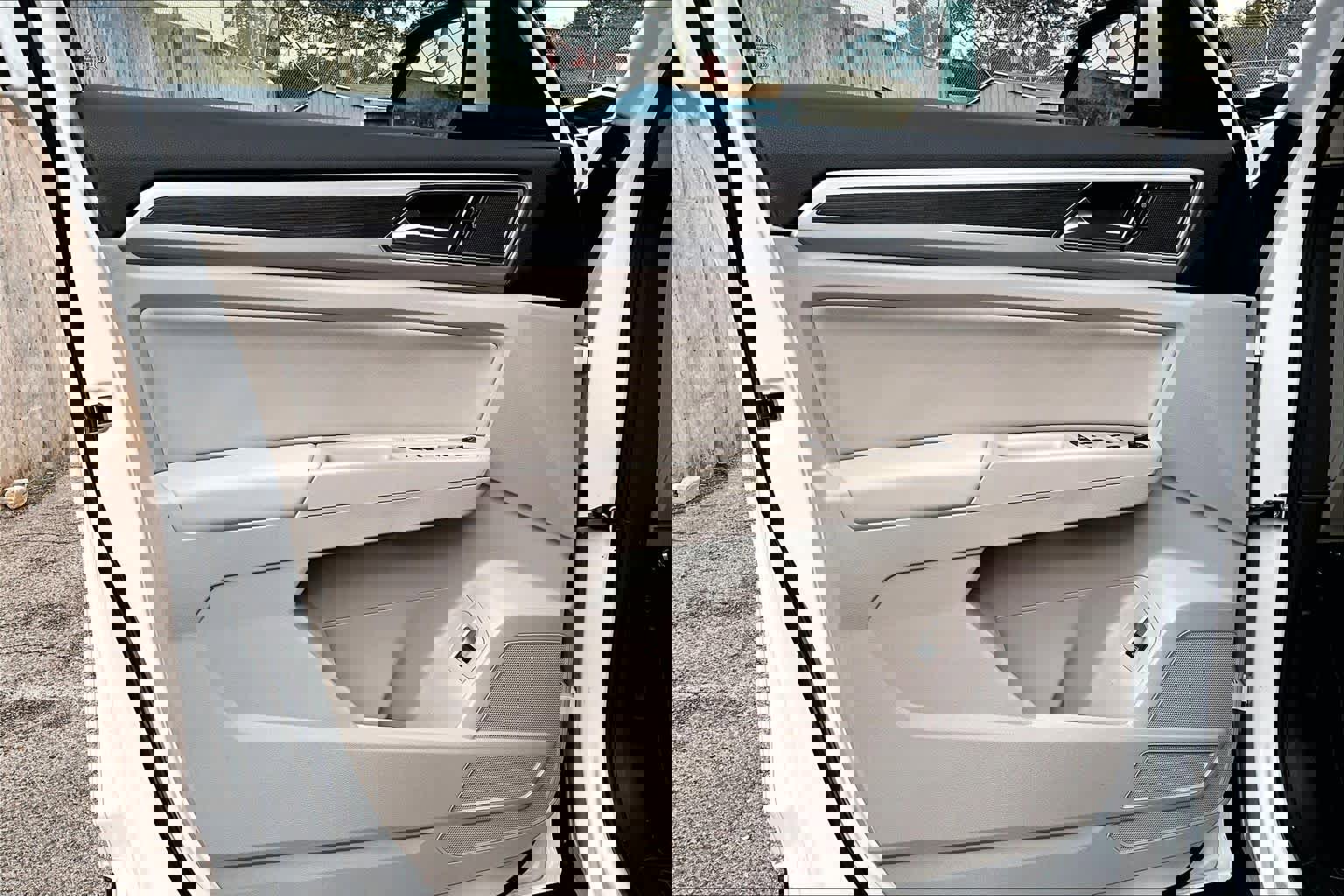 Used 2019 Volkswagen Atlas SEL image 21