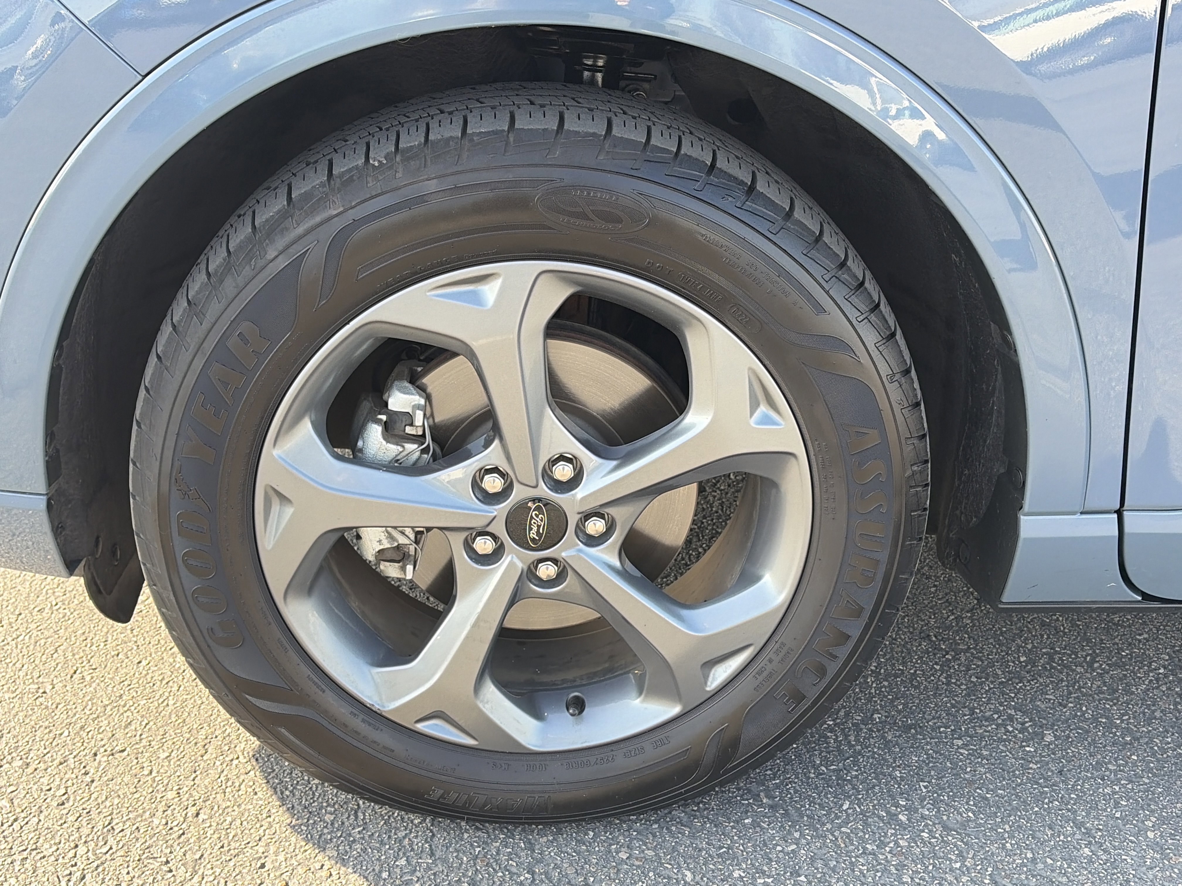 Certified 2023 Ford Escape ST-Line Select w/ Tech Pack #2 image 11