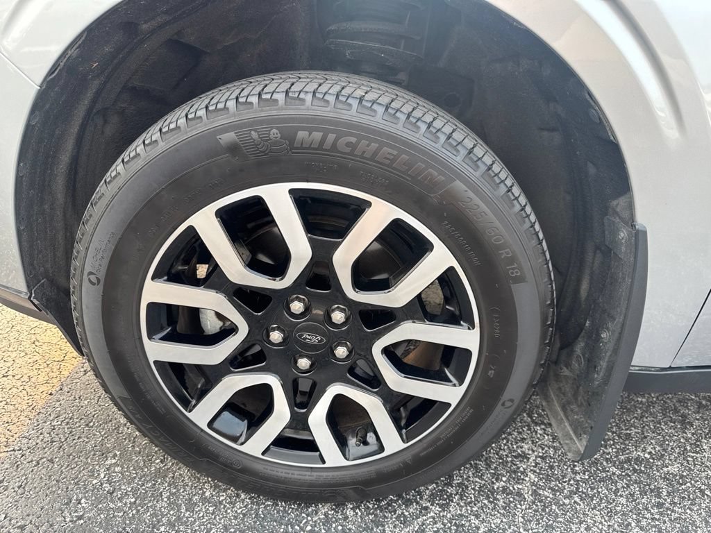 Certified 2024 Ford Maverick Lariat AWD/4WD image 46