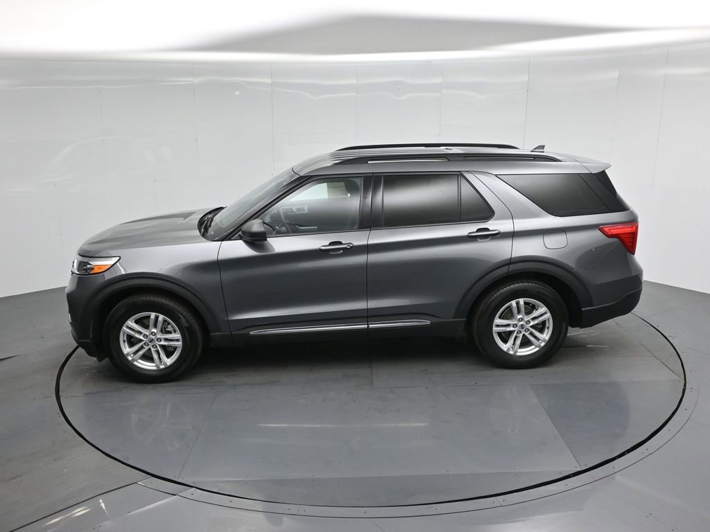Certified 2023 Ford Explorer XLT w/ Equipment Group 202A image 48