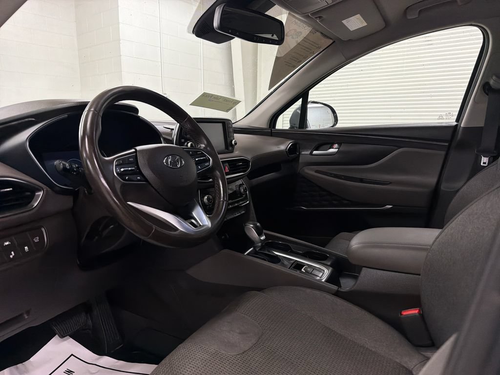Used 2019 Hyundai Santa Fe SEL FWD image 6