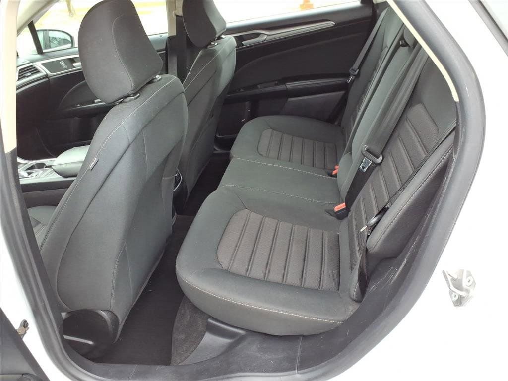 Certified 2020 Ford Fusion SE image 11