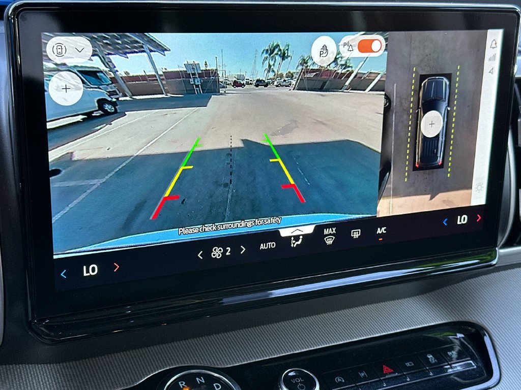 Certified 2025 Ford Expedition Active RWD image 17